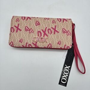 NWT XOXO Pink and Tan Women's Wristlet
